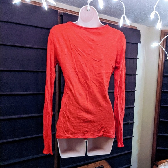Maurices brand long sleeve bright coral tee size M - Picture 2 of 3